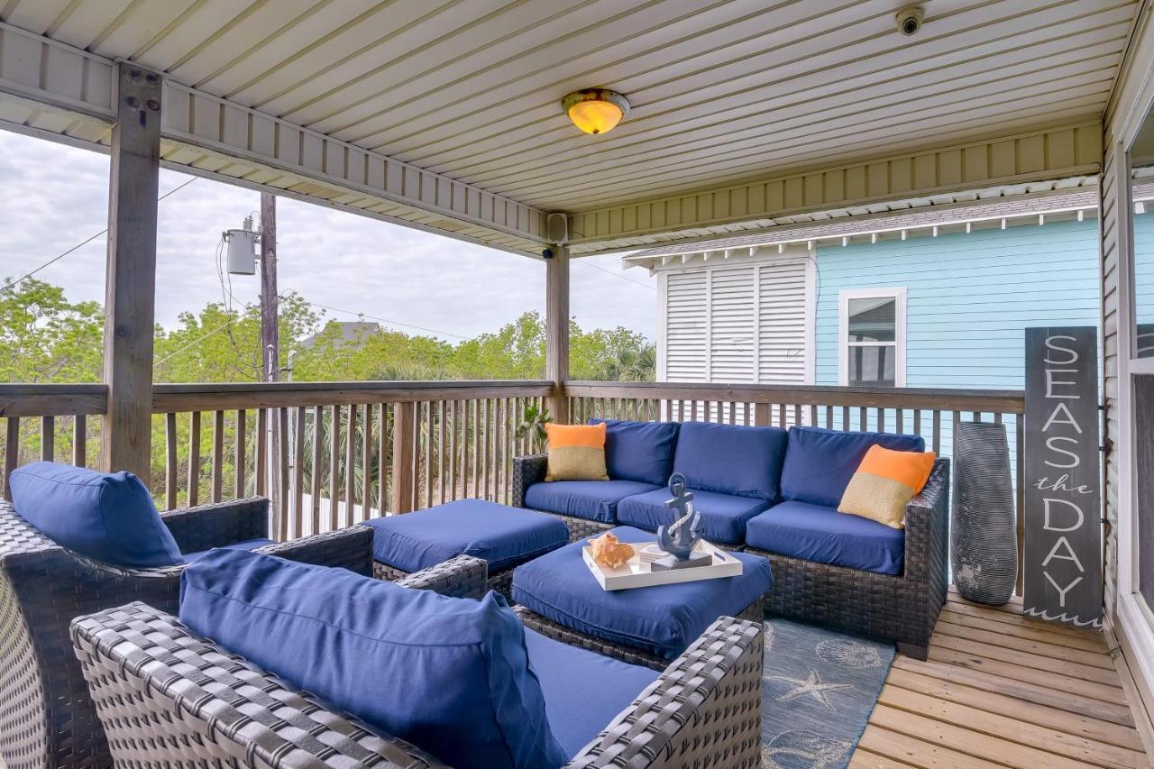 Galveston Escape With Entertainment Patio And Deck! Villa Exterior photo